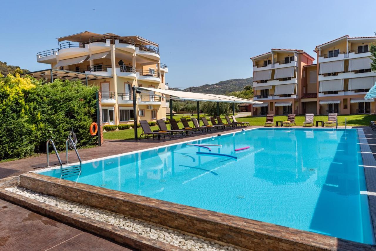 Anilio Plaza Aparthotel Zacharo Exterior photo