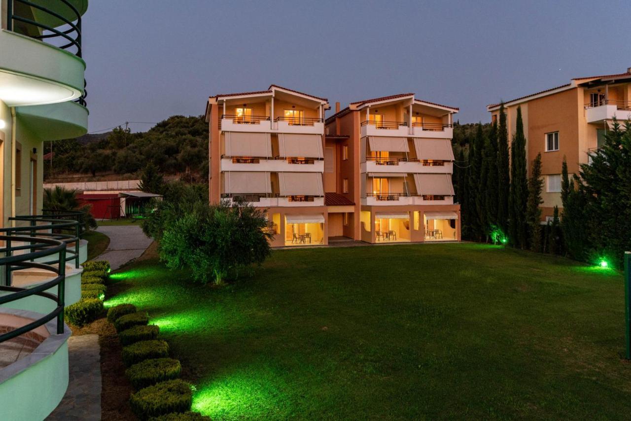 Anilio Plaza Aparthotel Zacharo Exterior photo