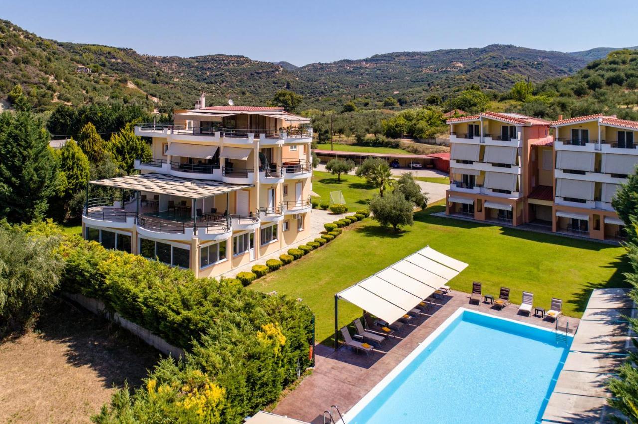 Anilio Plaza Aparthotel Zacharo Exterior photo
