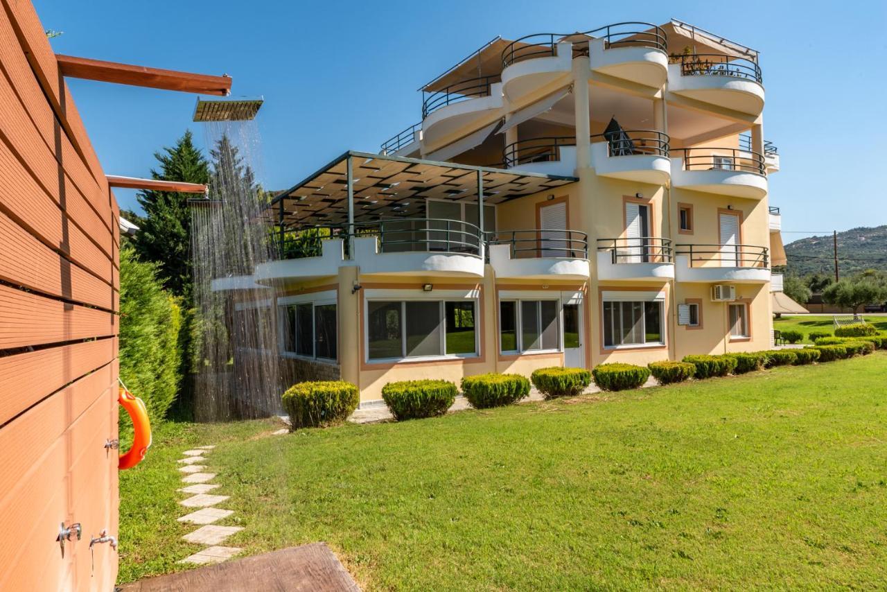 Anilio Plaza Aparthotel Zacharo Exterior photo